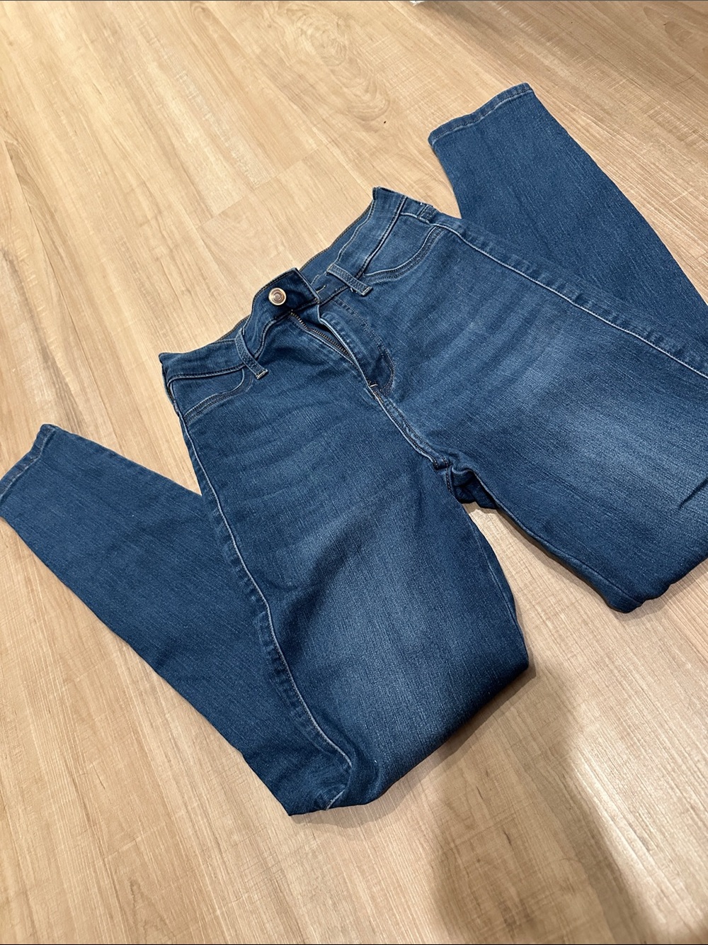 Fashion Nova Skinny Jeans in Dark Blue Denim